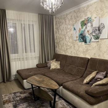 Сдается 1-комнатная квартира, 38 м²