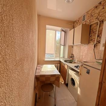 Сдается 2-х комнатная квартира, 30 м²