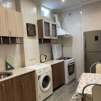 Сдается 1-комнатная квартира, 45 м²