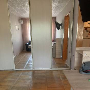 Продается 1-комнатная квартира, 30,6 м²