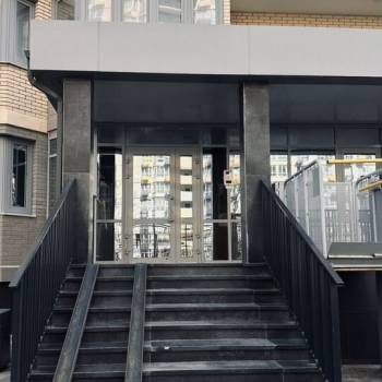 Сдается 1-комнатная квартира, 42 м²