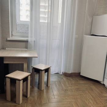 Сдается 1-комнатная квартира, 42 м²