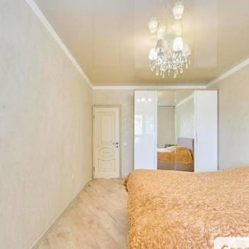 Продается Многокомнатная квартира, 87,2 м²