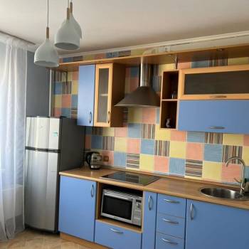Сдается 1-комнатная квартира, 38 м²