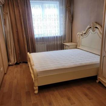 Сдается Многокомнатная квартира, 115 м²