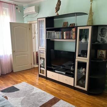 Продается 2-х комнатная квартира, 42 м²