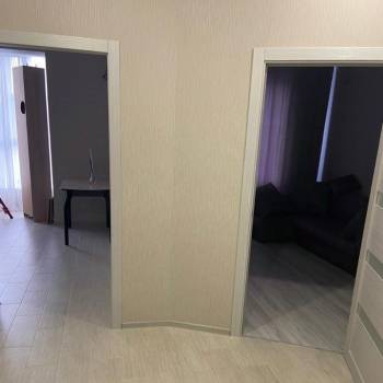 Сдается 1-комнатная квартира, 43 м²
