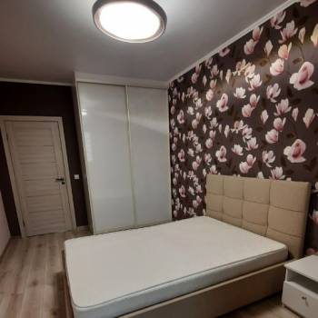Сдается 2-х комнатная квартира, 60 м²