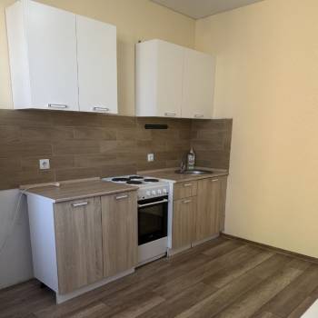 Продается 1-комнатная квартира, 37,5 м²