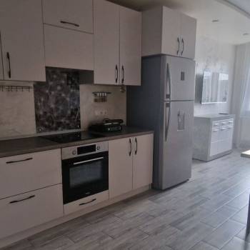Сдается Многокомнатная квартира, 70 м²