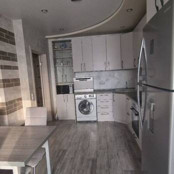 Сдается Многокомнатная квартира, 70 м²