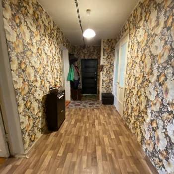Продается Многокомнатная квартира, 87,1 м²