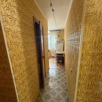 Продается Многокомнатная квартира, 60,5 м²