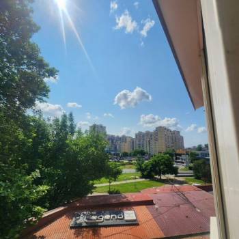 Продается Многокомнатная квартира, 81 м²