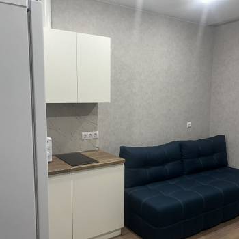 Продается 1-комнатная квартира, 43 м²