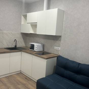 Продается 1-комнатная квартира, 43 м²