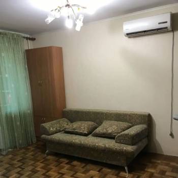 Продается 1-комнатная квартира, 33 м²