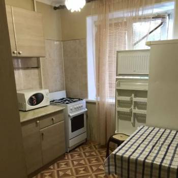 Продается 1-комнатная квартира, 33 м²