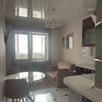 Продается 1-комнатная квартира, 40 м²