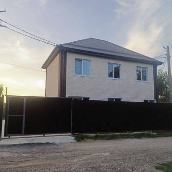 Продается Дом, 230 м²