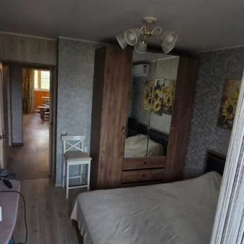 Сдается 1-комнатная квартира, 50 м²