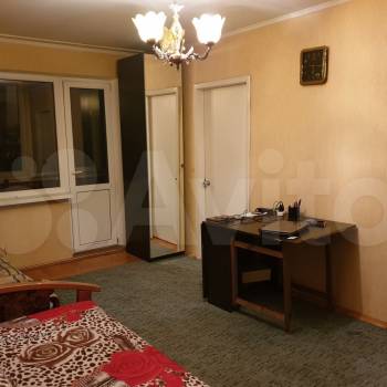 Продается Многокомнатная квартира, 65 м²