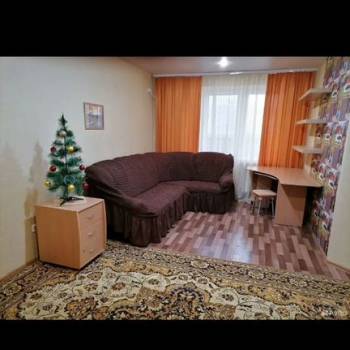 Сдается 1-комнатная квартира, 39 м²