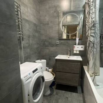 Сдается 2-х комнатная квартира, 56 м²
