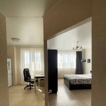 Сдается 1-комнатная квартира, 42 м²