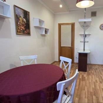 Продается 2-х комнатная квартира, 84 м²