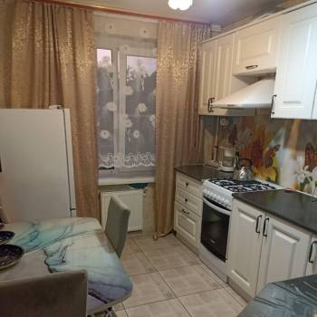 Сдается 2-х комнатная квартира, 42 м²