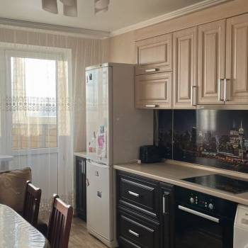 Сдается 1-комнатная квартира, 40 м²