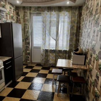 Сдается 1-комнатная квартира, 39,4 м²