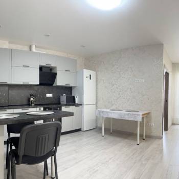 Сдается 1-комнатная квартира, 53,3 м²