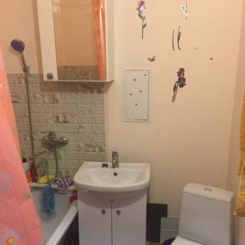 Продается 1-комнатная квартира, 38 м²