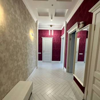 Сдается Многокомнатная квартира, 98 м²
