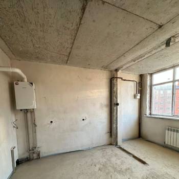 Продается 1-комнатная квартира, 41 м²