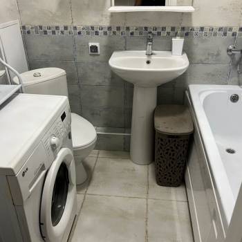 Сдается 1-комнатная квартира, 38 м²