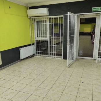 Продается Нежилое помещение, 151 м²