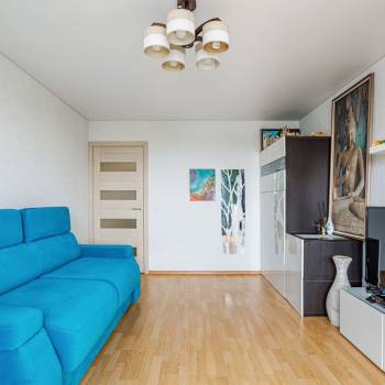 Сдается 2-х комнатная квартира, 90 м²