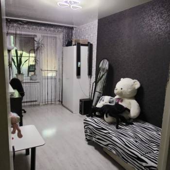 Продается Многокомнатная квартира, 73,1 м²