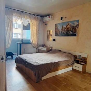 Продается 1-комнатная квартира, 39 м²