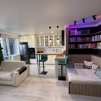 Продается 2-х комнатная квартира, 96 м²