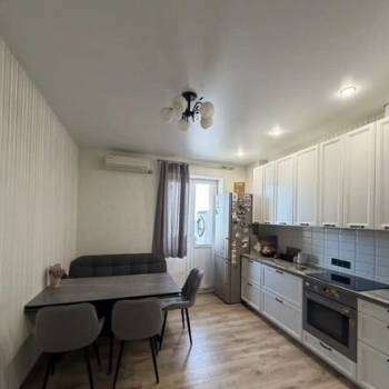 Сдается 2-х комнатная квартира, 68,7 м²