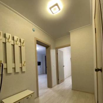Сдается 1-комнатная квартира, 42 м²