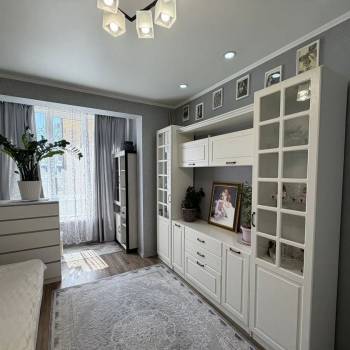 Продается 1-комнатная квартира, 40 м²