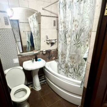 Продается 3-х комнатная квартира, 59 м²