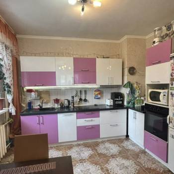 Продается 3-х комнатная квартира, 97 м²