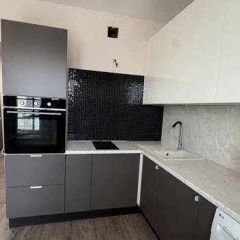 Продается 1-комнатная квартира, 44,2 м²