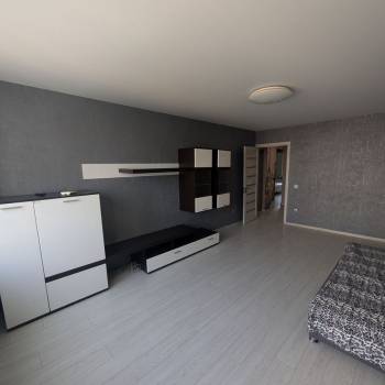 Сдается 2-х комнатная квартира, 64 м²